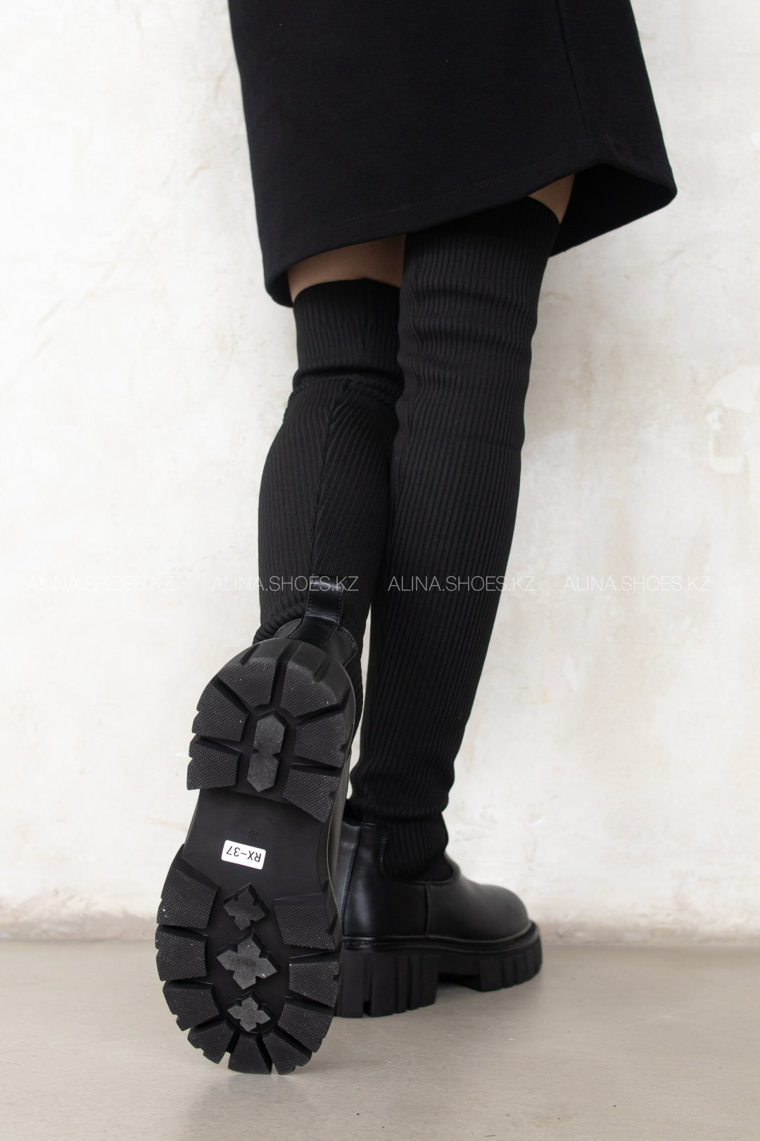 Ботфорты alinashoes черный купить,NaN