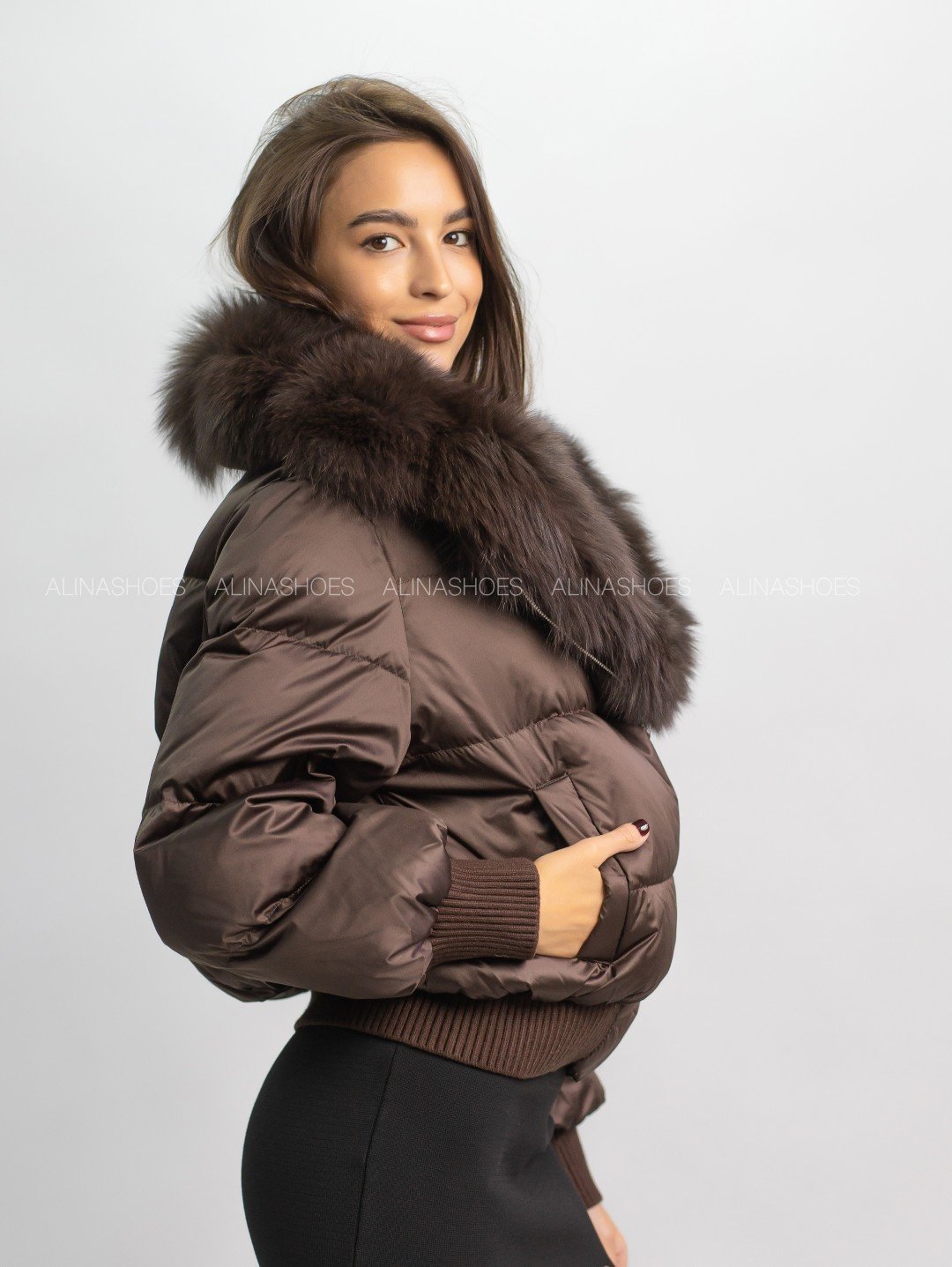 Пуховик alinashoes коричневый купить,NaN