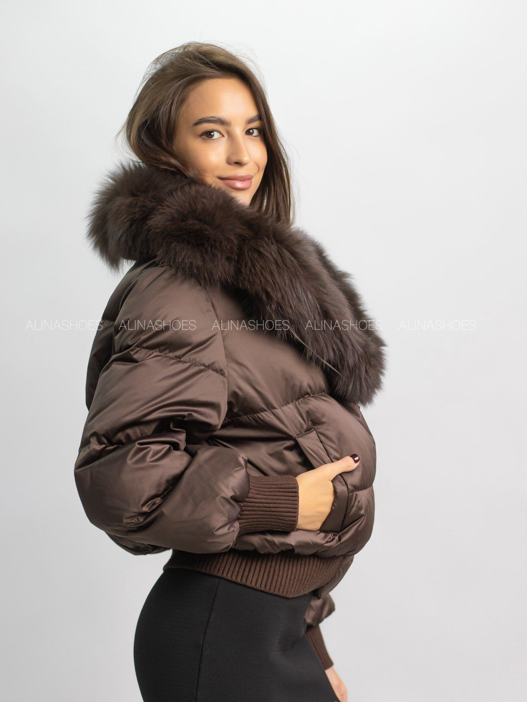 Пуховик alinashoes коричневый купить,NaN