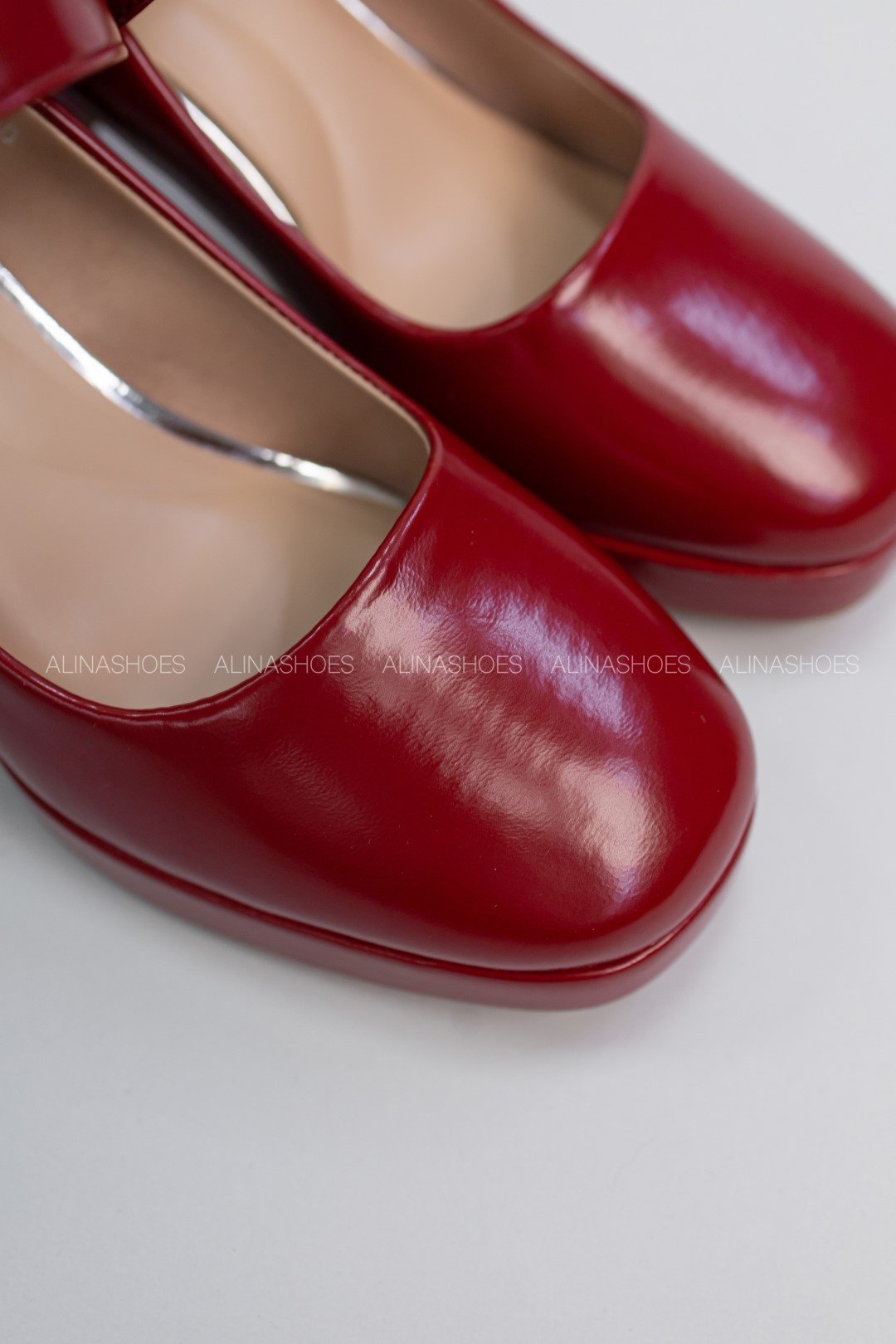 Туфли alinashoes red 40 купить,NaN