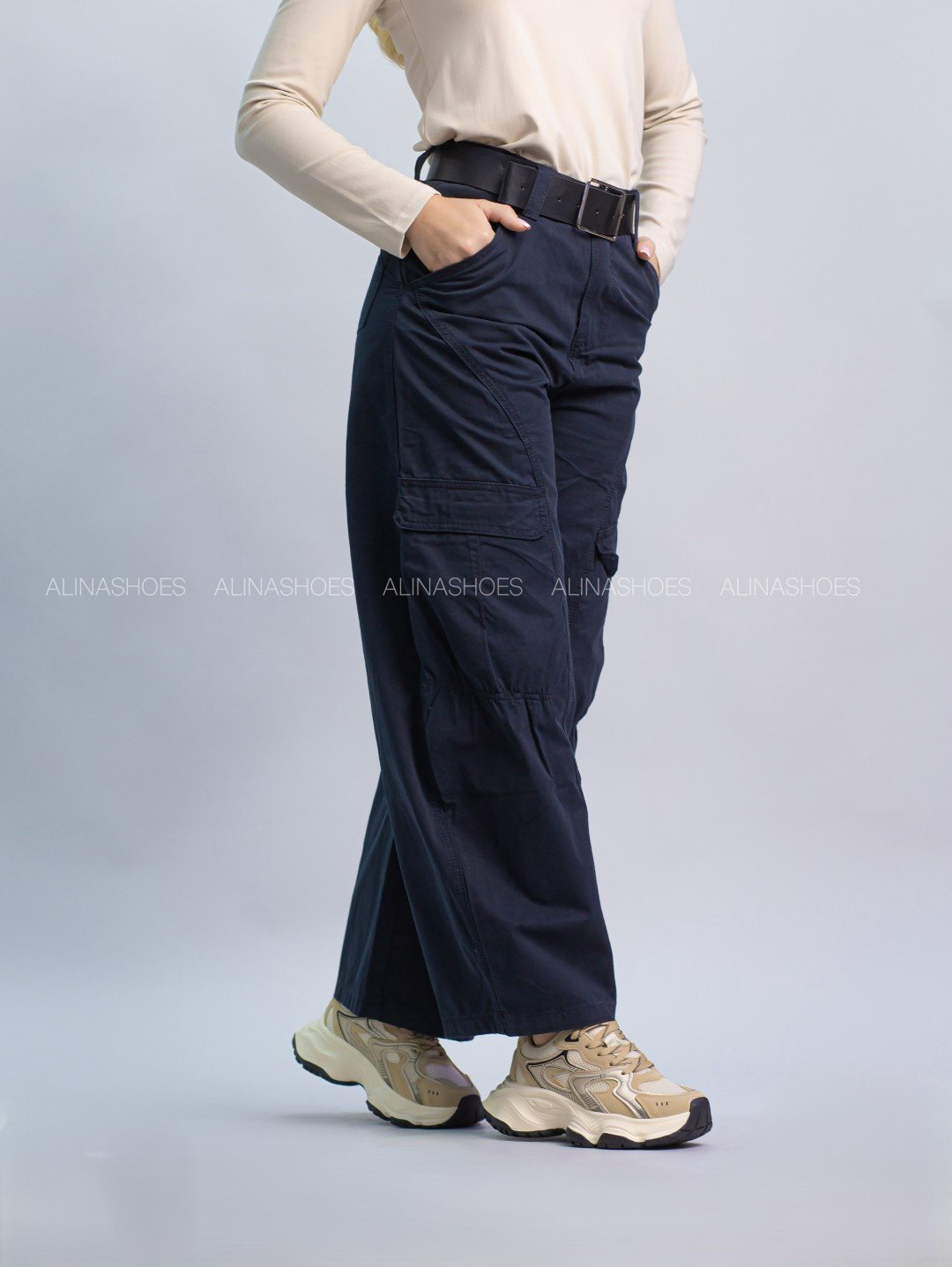 Джоггеры alinashoes синий купить,NaN
