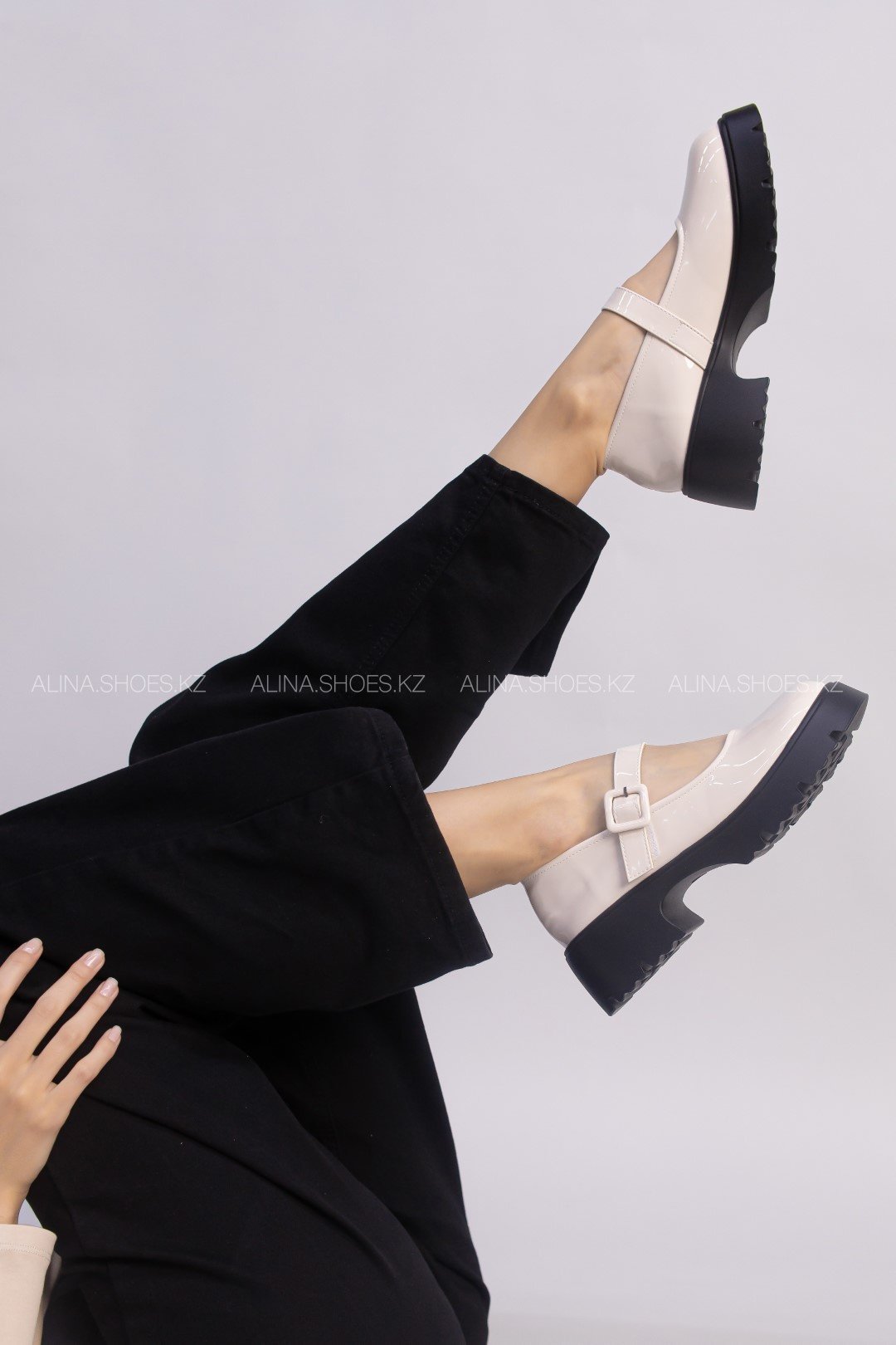 Туфли alinashoes beige 36 купить,NaN
