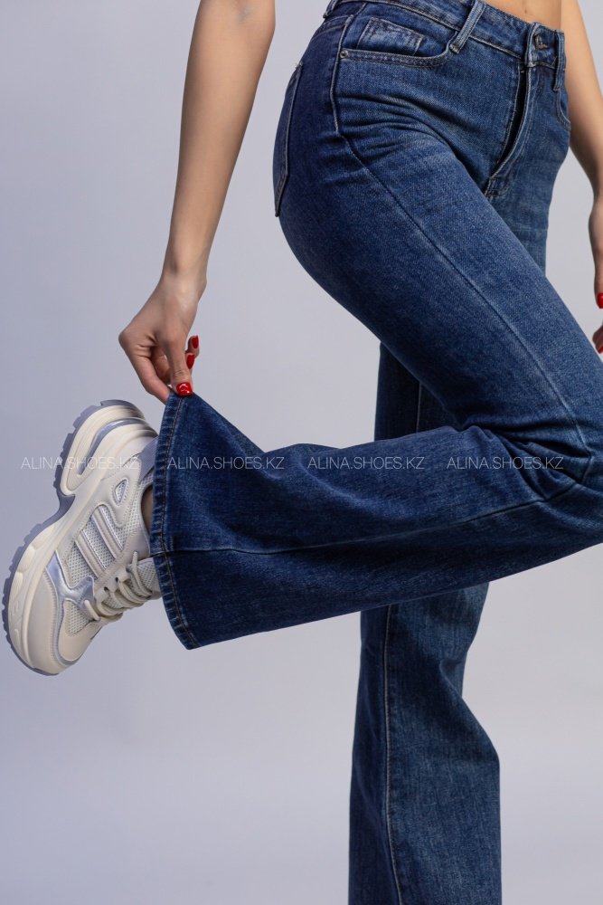 Джинсы клеш alinashoes синий купить,NaN