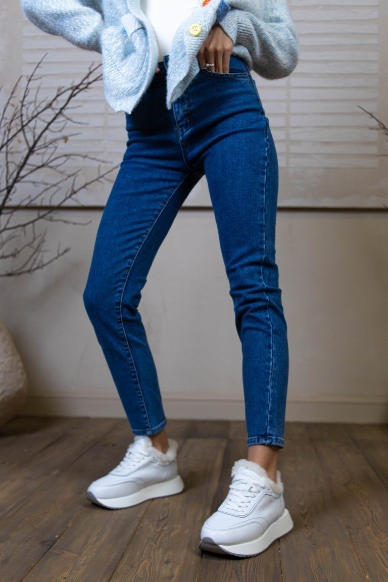 Джинсы зауженные alinashoes синий купить,NaN