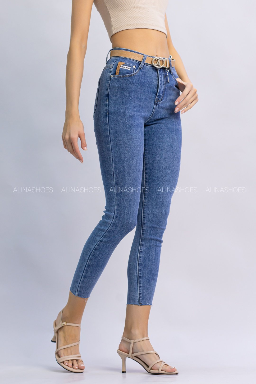 Джинсы зауженные alinashoes голубой купить,NaN
