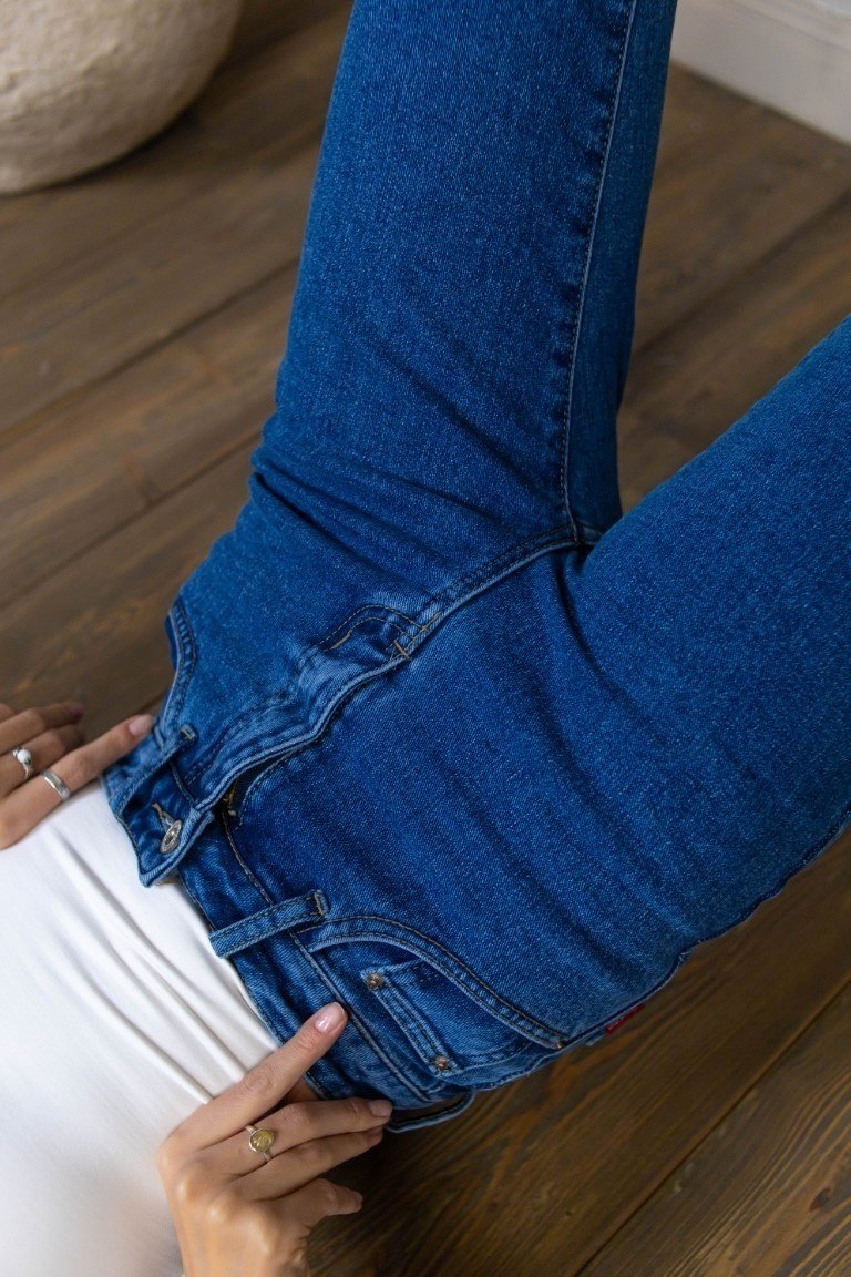 Джинсы зауженные alinashoes синий купить,NaN
