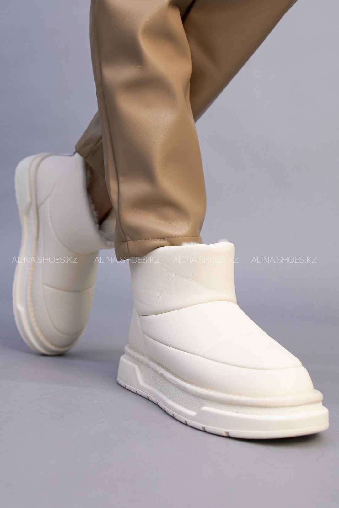 Дутики alinashoes белый купить,NaN