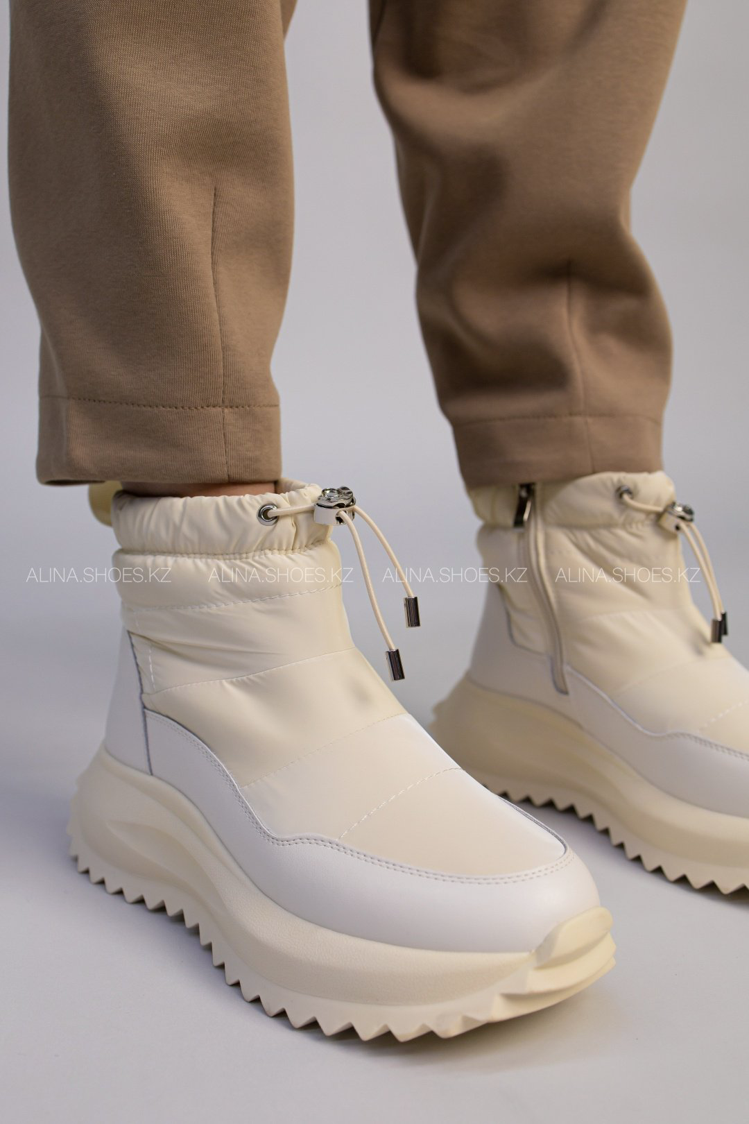 Дутики alinashoes бежевый купить,NaN