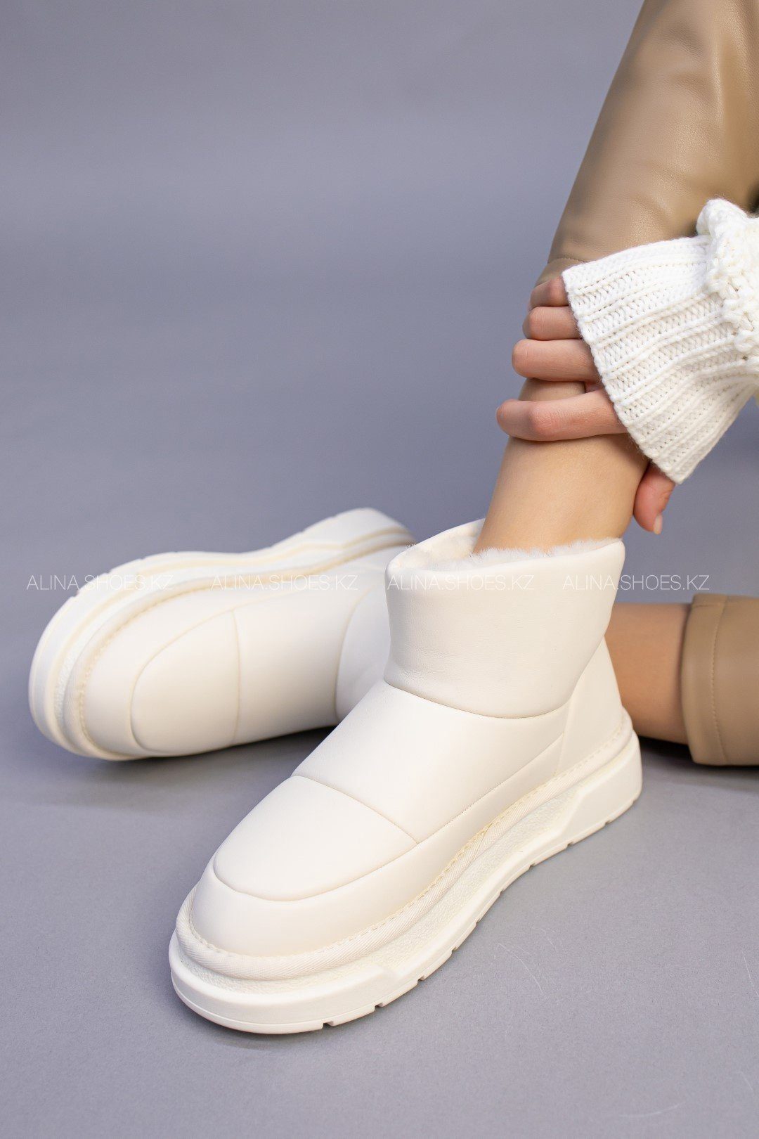 Дутики alinashoes белый купить,NaN
