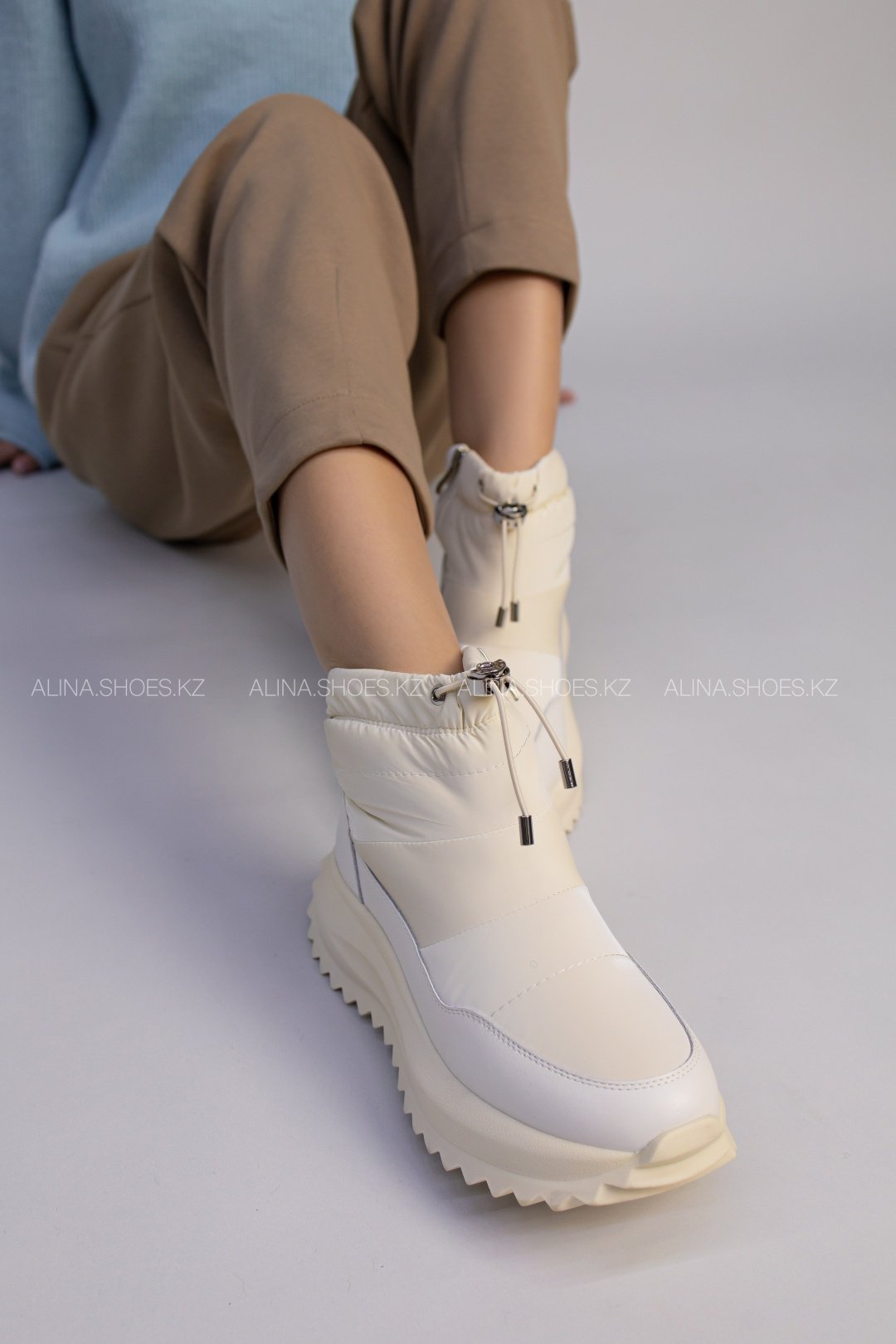 Дутики alinashoes бежевый купить,NaN