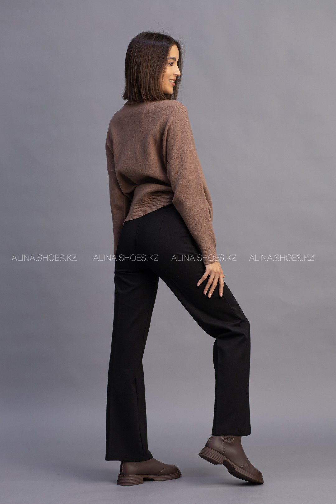 Повседневные брюки alinashoes черный купить,NaN