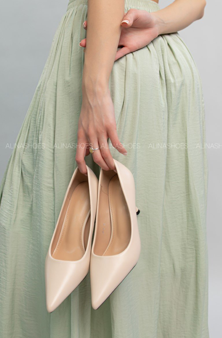 Туфли alinashoes beige 40 купить,NaN