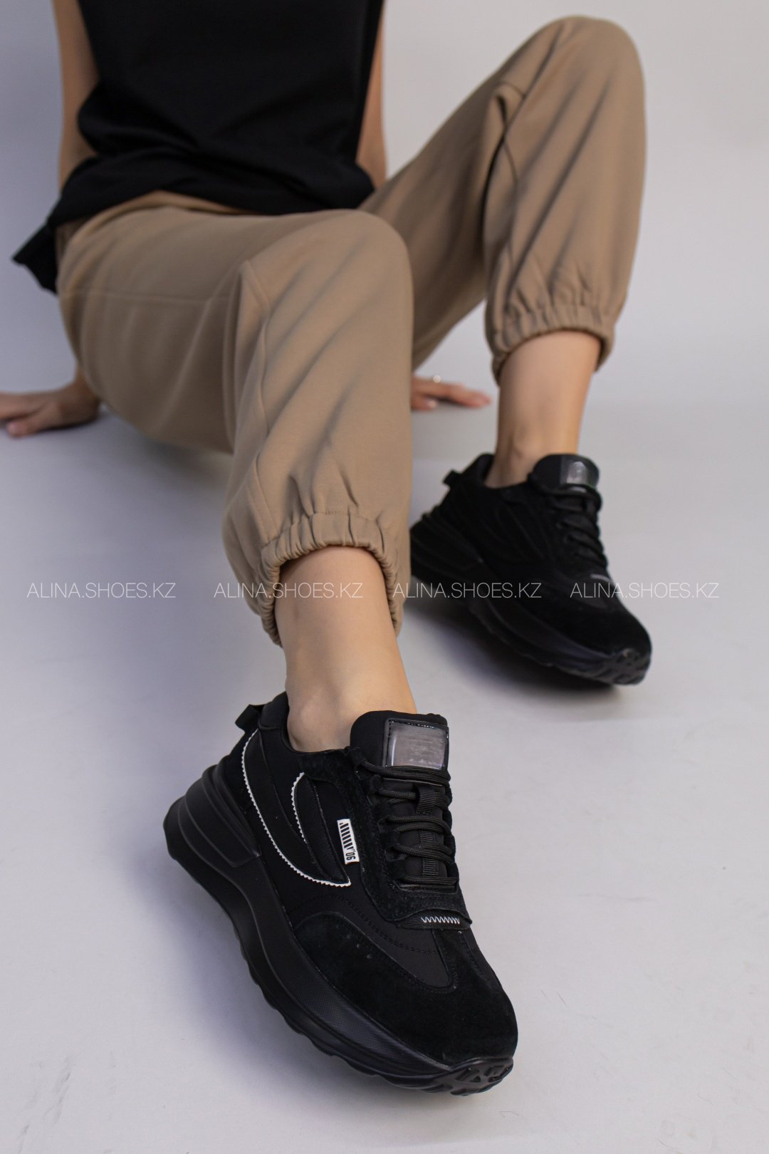 Кроссовки alinashoes черный купить,NaN