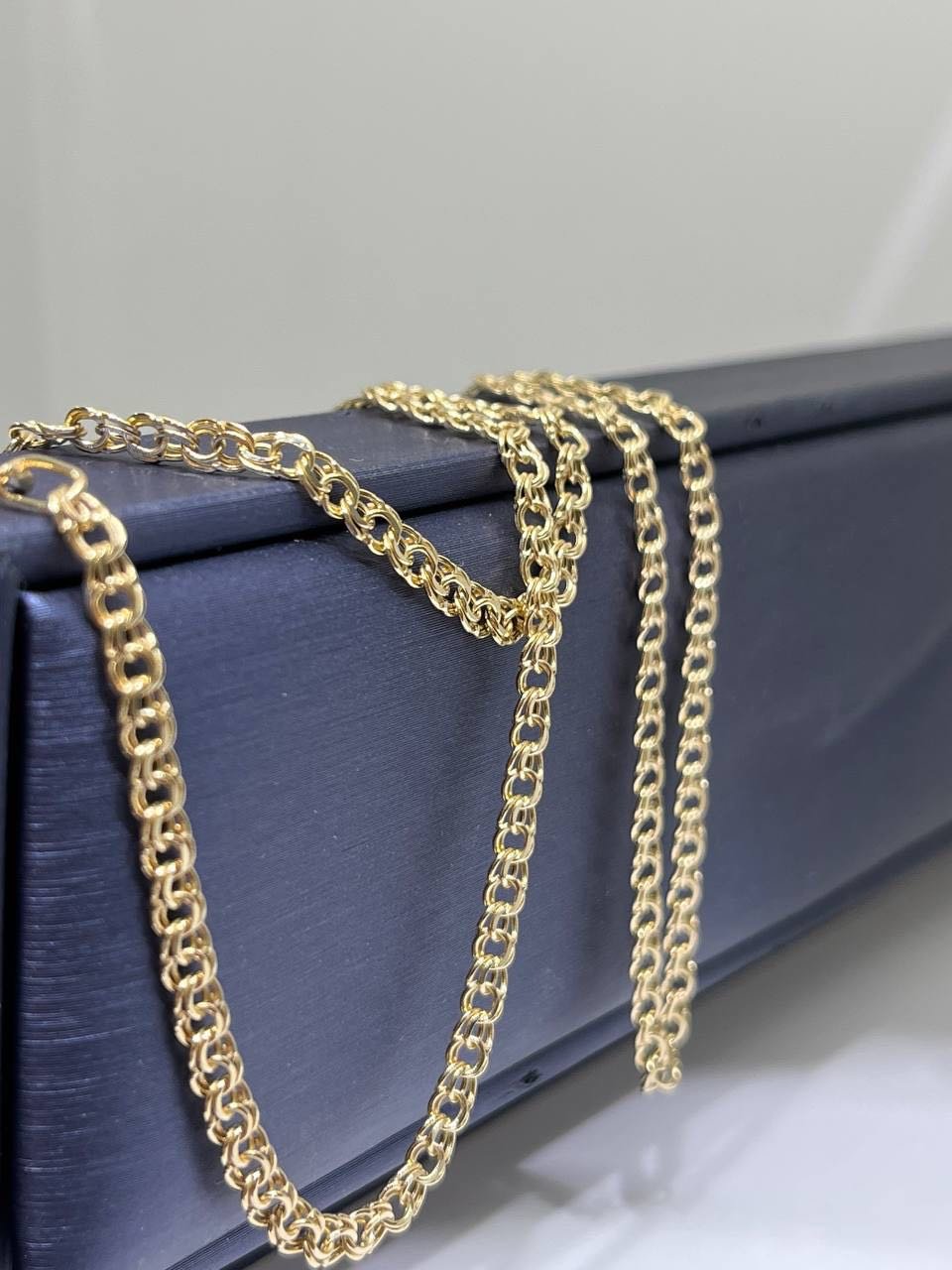 Цепь Exclusive Gold Aij303 длина 55 см, вес 4.61 г золото, плетение бисмарк купить,380000