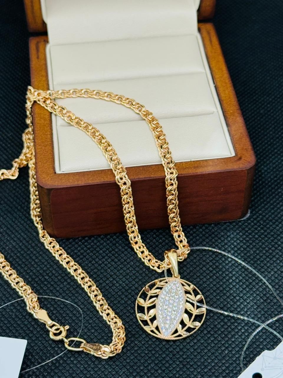 Exclusive Gold Gul120 вес 8.03 г золото, цирконий купить,598700