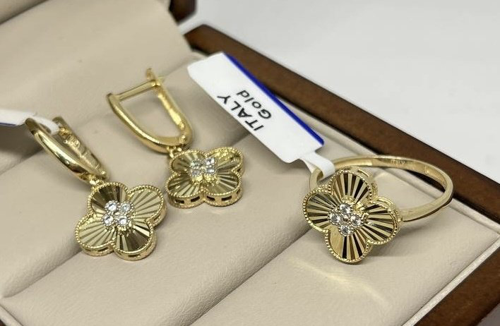 Exclusive Gold Aij80 вес 5.25 г золото, без вставок, цирконий купить,390950