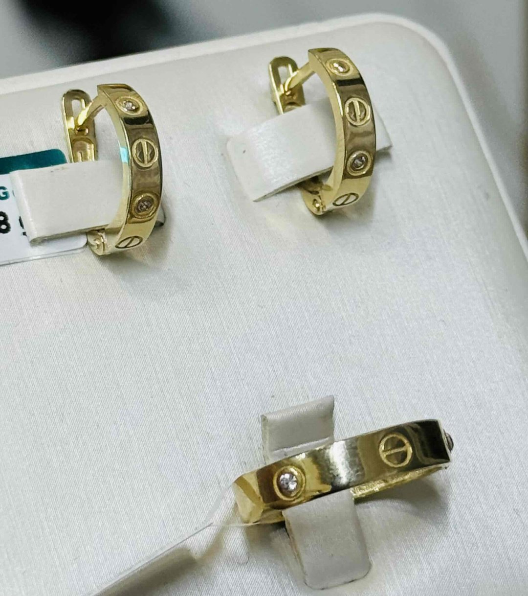 Exclusive Gold Aij427 вес 5.16 г золото, цирконий