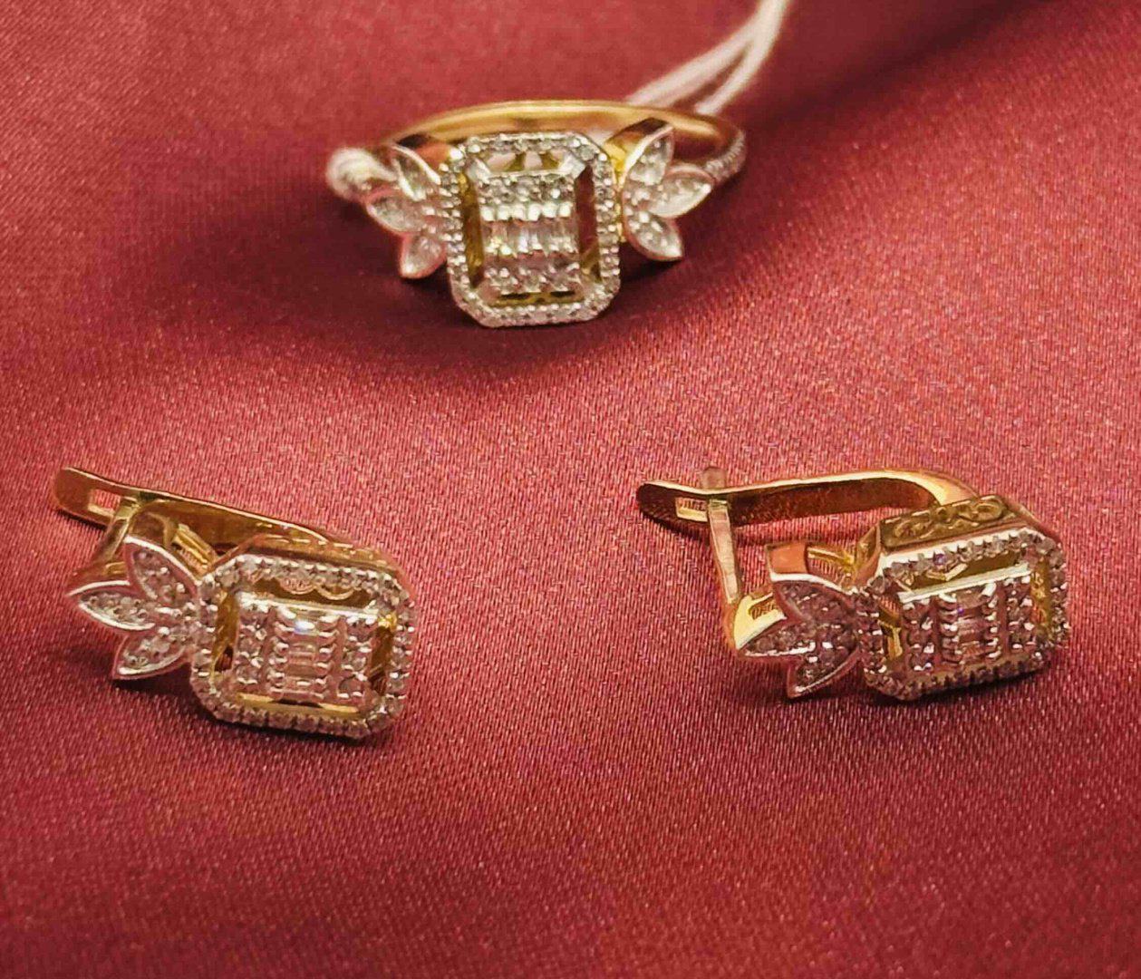 Exclusive Gold Aij416 вес 5.98 г золото, бриллиант купить,NaN