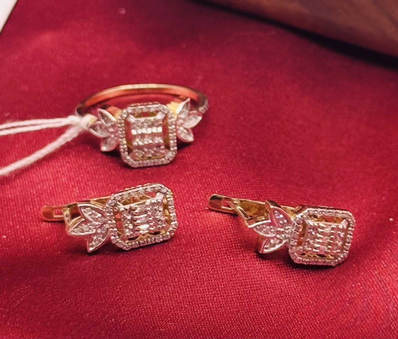 Exclusive Gold Aij416 вес 5.98 г золото, бриллиант купить,NaN