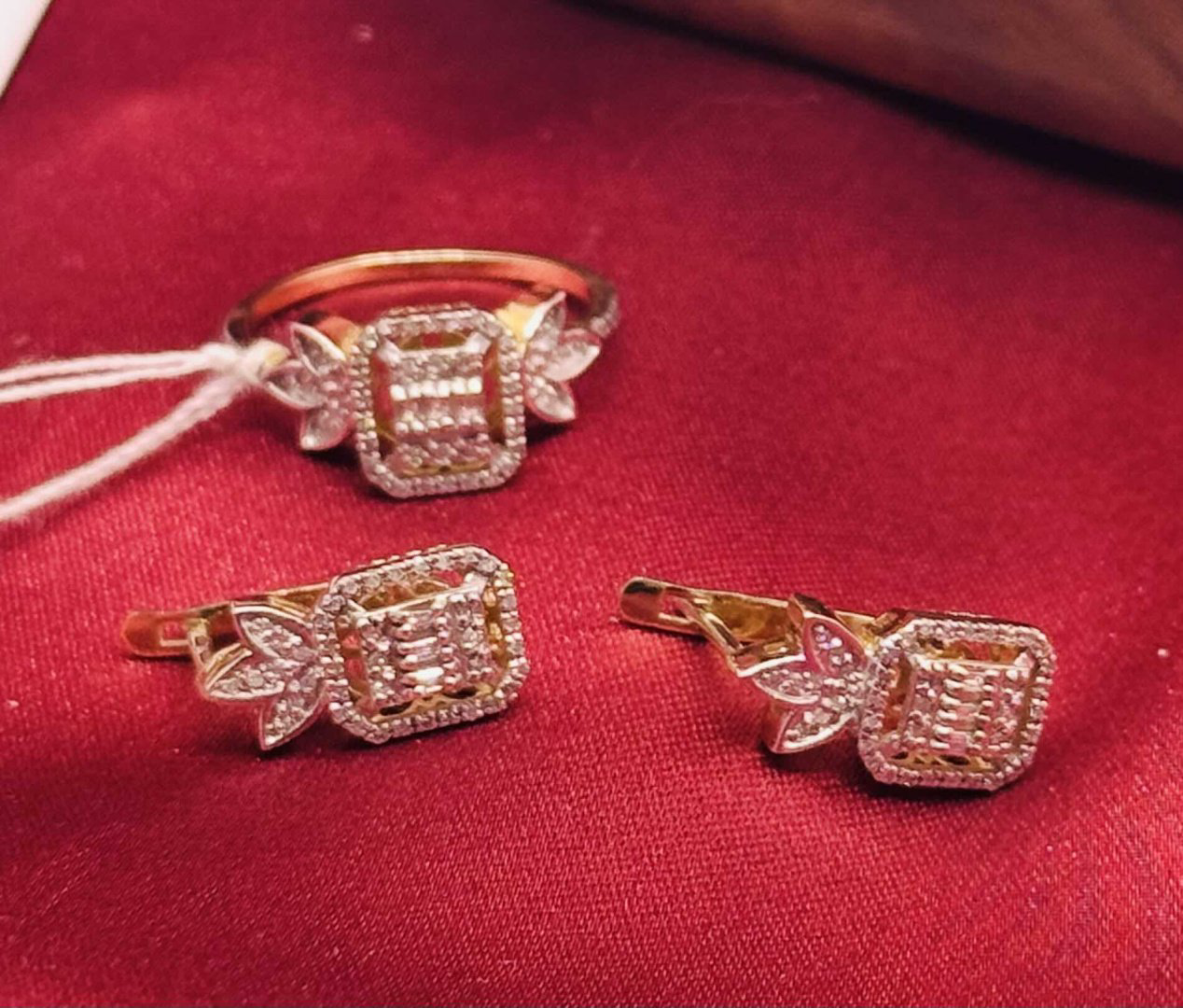 Exclusive Gold Aij416 вес 5.98 г золото, бриллиант купить,NaN