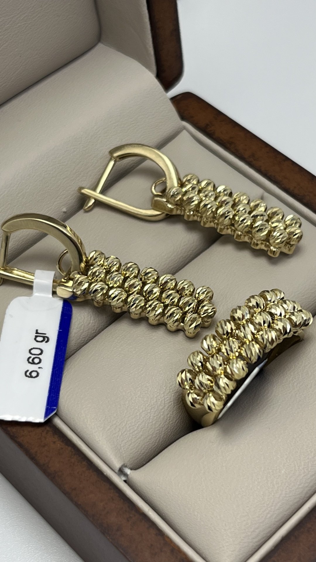 AIS COLLECTION Желтое Золото 585 Италия вес 9.47 г золото, без вставок купить,707450