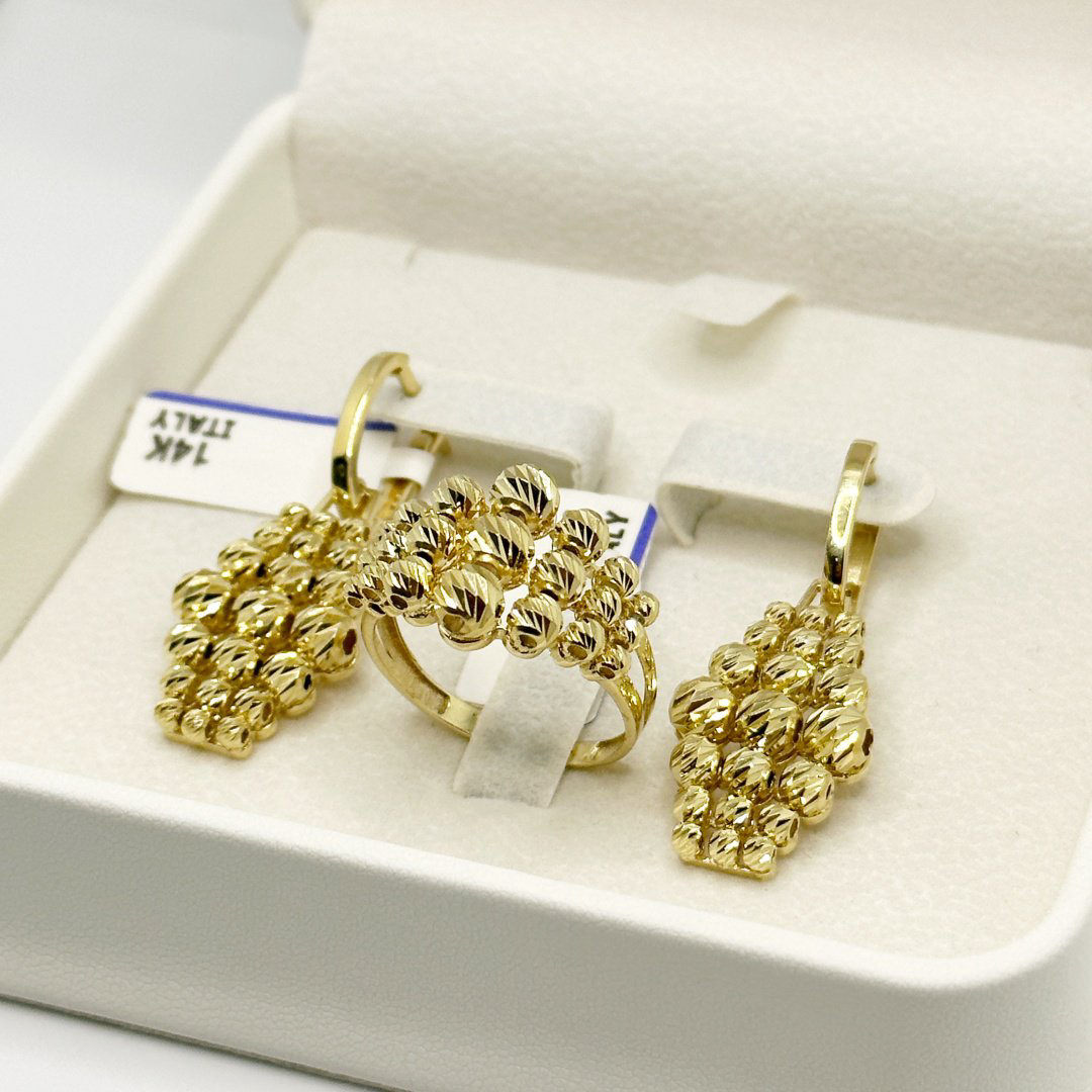 Ali Gold 122460739 вес 10.4 г золото, без вставок купить,NaN