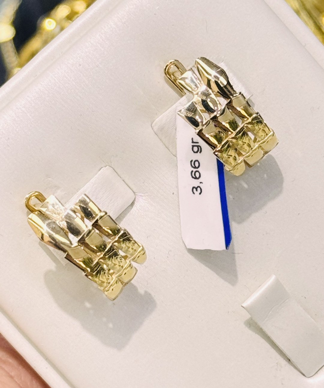 Серьги Exclusive Gold Aij233 вес 3.66 г золото, без вставок купить,NaN