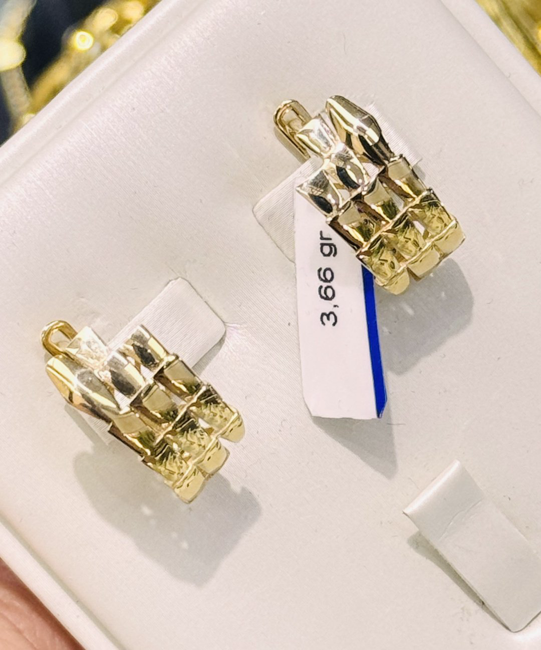 Серьги Exclusive Gold Aij233 вес 3.66 г золото, без вставок купить,NaN