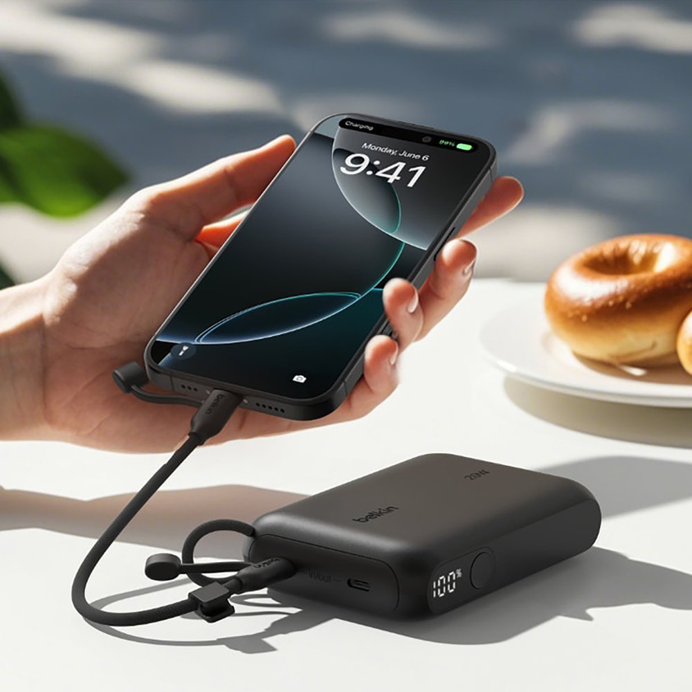 Внешний аккумулятор Belkin BPB027HQBK 10000 мАч 20 Вт черный