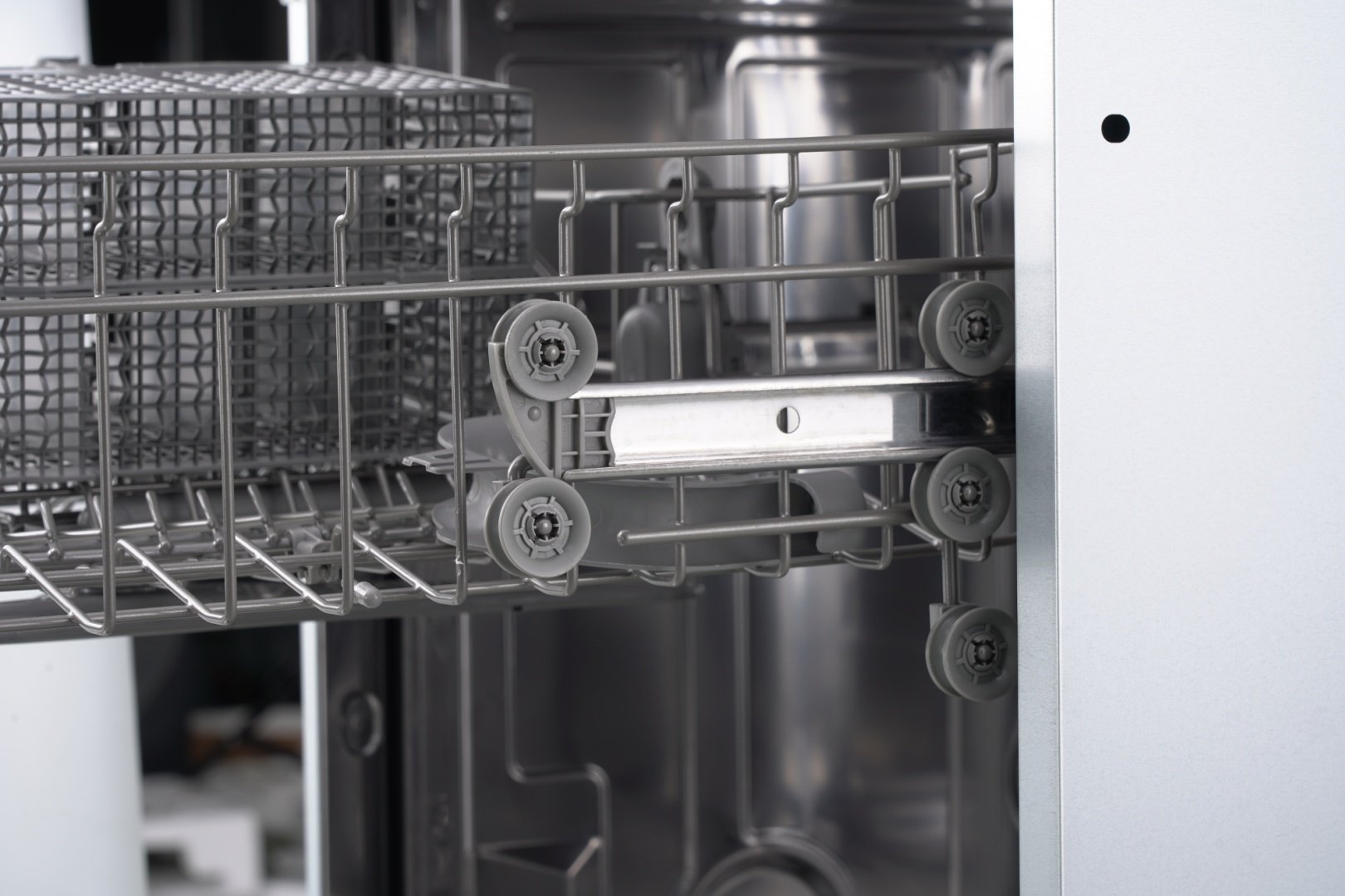 Посудомоечная машина BEKO BDINC3836 стальной - ForteMarket Посудомоечная машина BEKO BDINC3836 стальной купить,219990