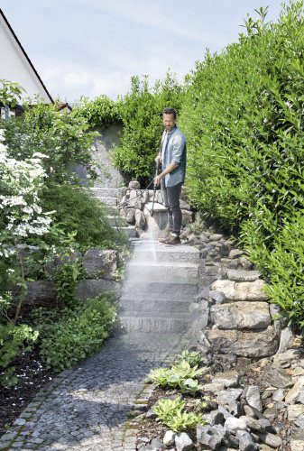 Мойка высокого давления Karcher K2 Compact 1.673-500.0, 110 бар купить,39990