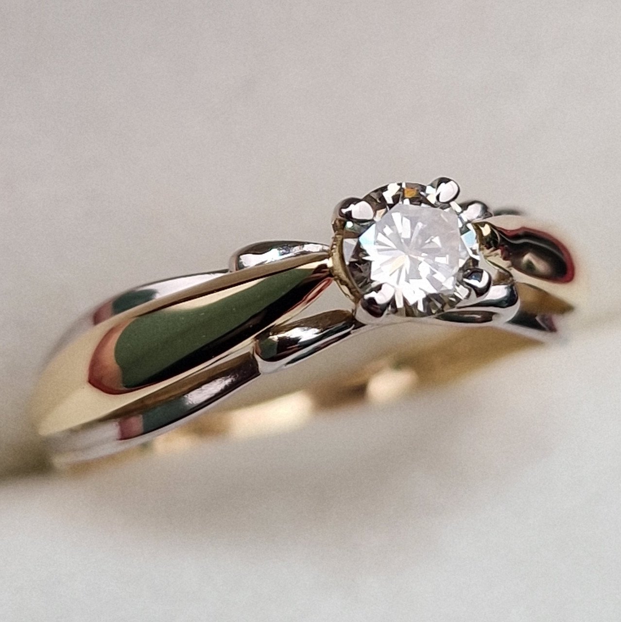 Кольцо Deimantas 99981696 16,5р 1,84гр 0,235ct. купить,NaN