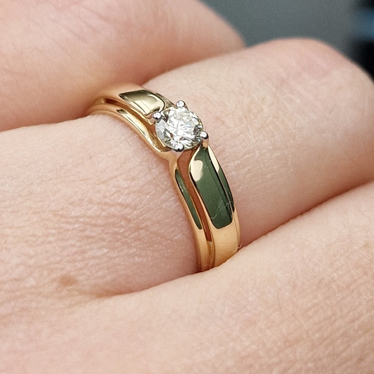 Кольцо Deimantas 99981699 17р 1,29гр 0,244ct. купить,NaN