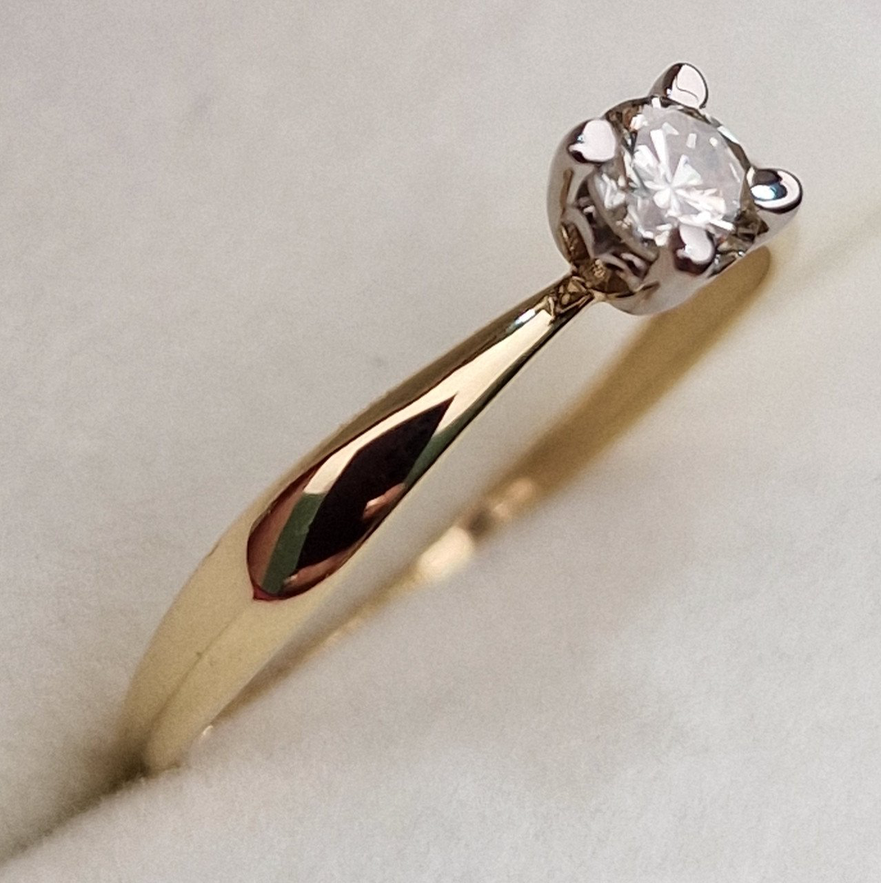 Кольцо Deimantas 99981721 16р 0,91гр 0,26ct. купить,NaN