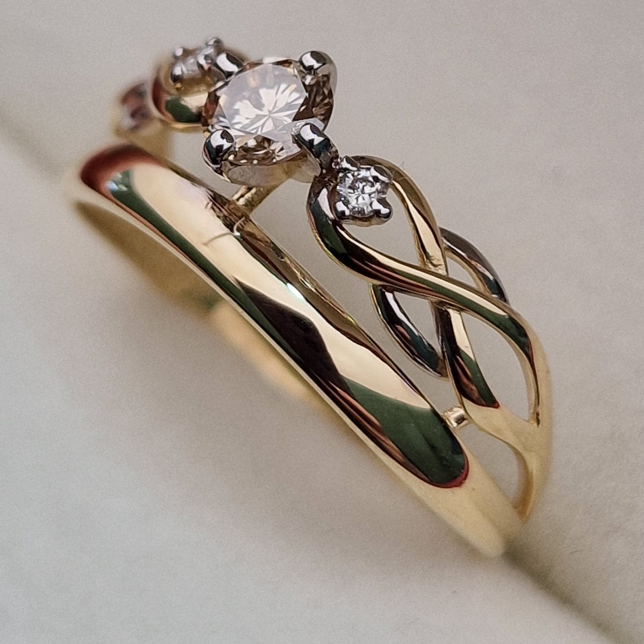 Кольцо Deimantas 99981725 17,5р 1,8гр 0,288ct. купить,NaN