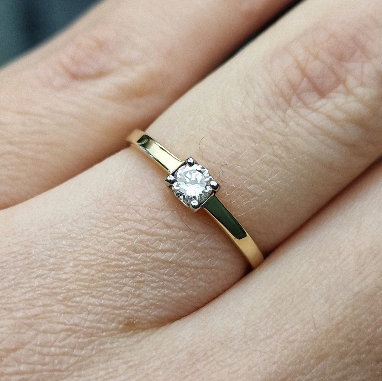 Кольцо Deimantas 99981742 17р 1,18гр 0,203ct. купить,NaN