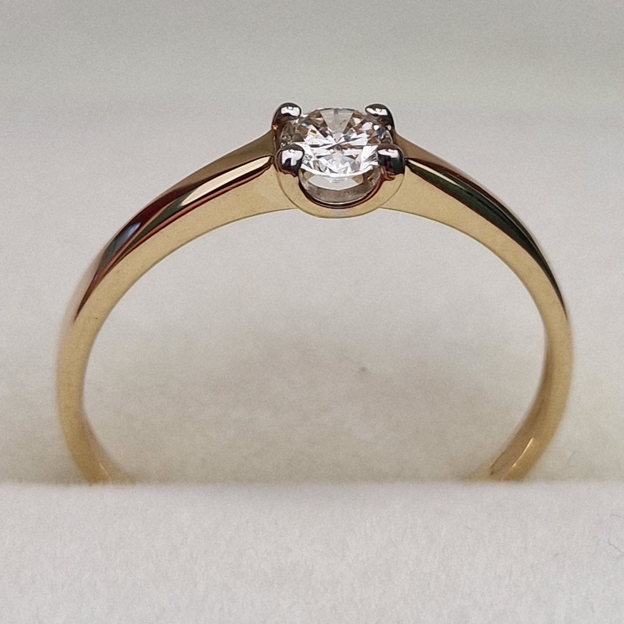 Кольцо Deimantas 99981742 17р 1,18гр 0,203ct. купить,NaN