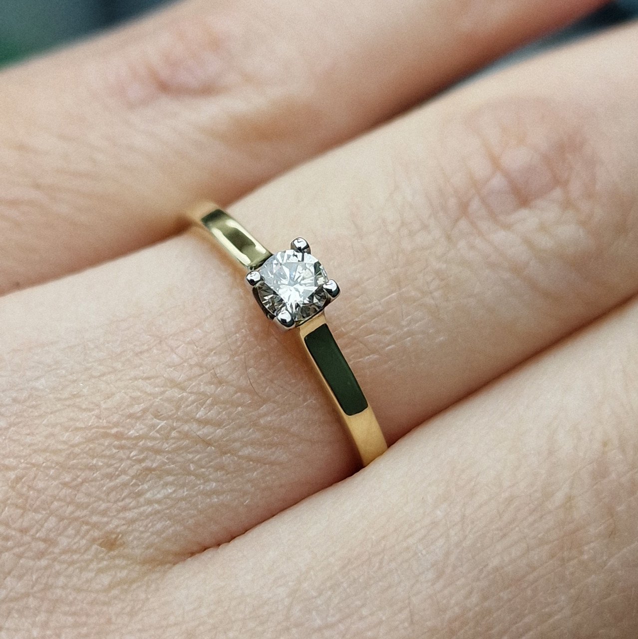 Кольцо Deimantas 99981730 17,5р 1,64гр 0,218ct. купить,NaN