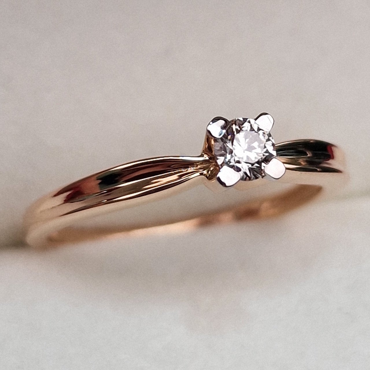 Кольцо Deimantas 99981777 17,5р 2,05гр 0,19ct. купить,NaN