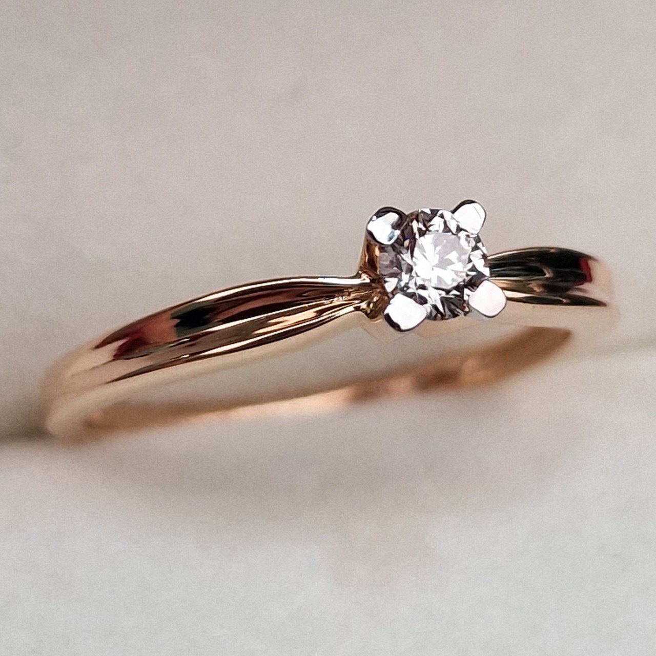 Кольцо Deimantas 99981777 17,5р 2,05гр 0,19ct. купить,NaN