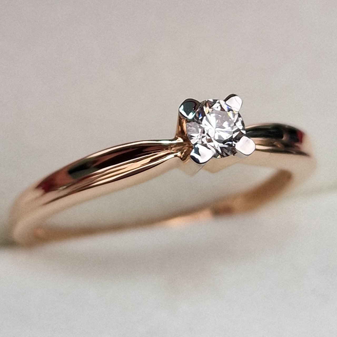 Кольцо Deimantas 99981777 17,5р 2,05гр 0,19ct. купить,NaN