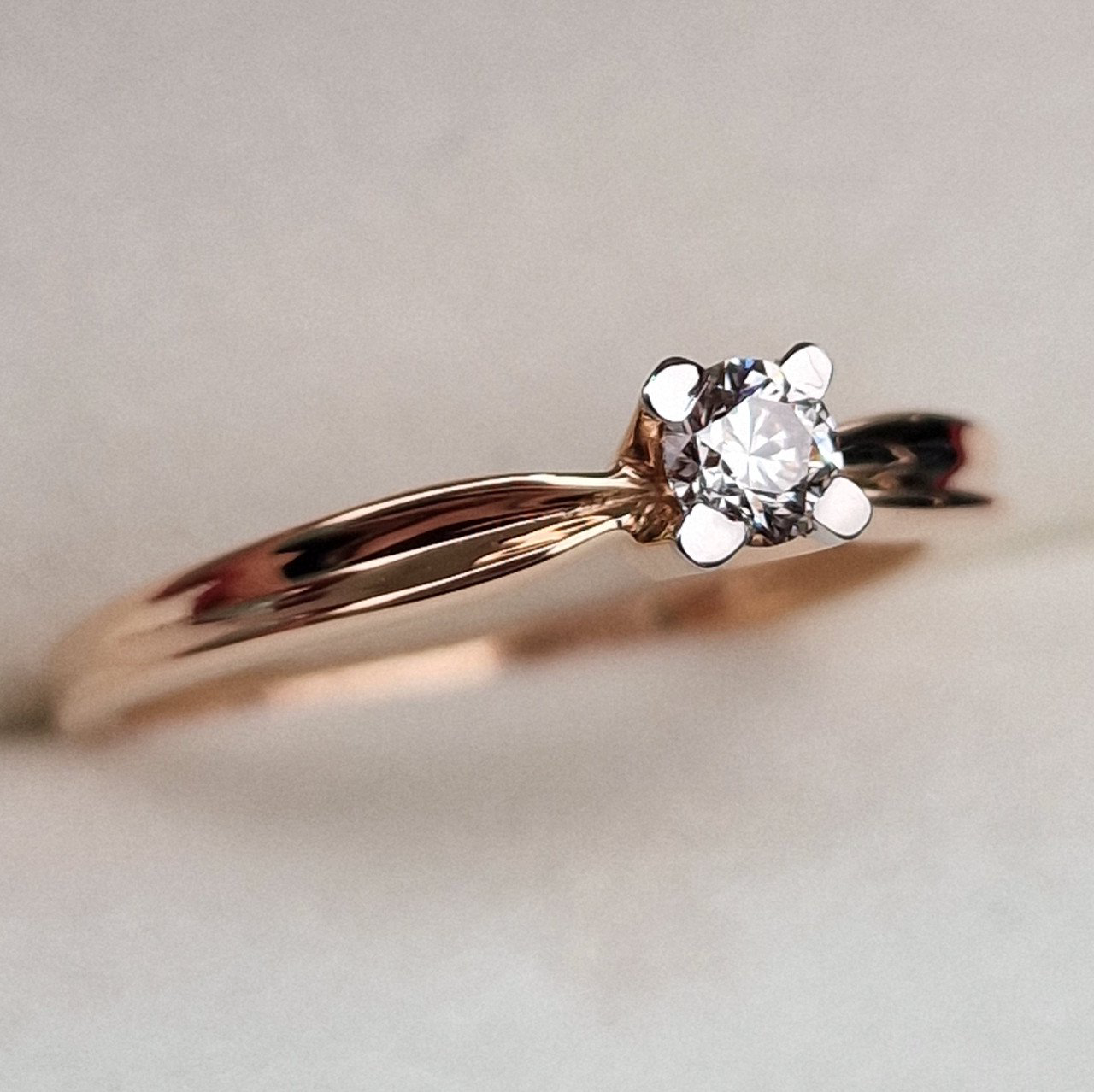 Кольцо Deimantas 99981777 17,5р 2,05гр 0,19ct. купить,NaN