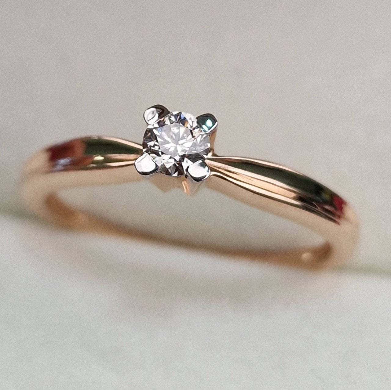 Кольцо Deimantas 99981777 17,5р 2,05гр 0,19ct. купить,NaN