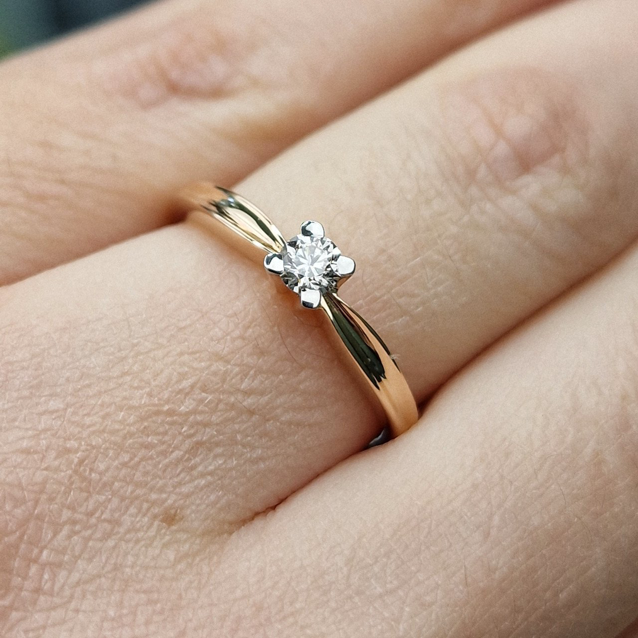 Кольцо Deimantas 99981777 17,5р 2,05гр 0,19ct. купить,NaN