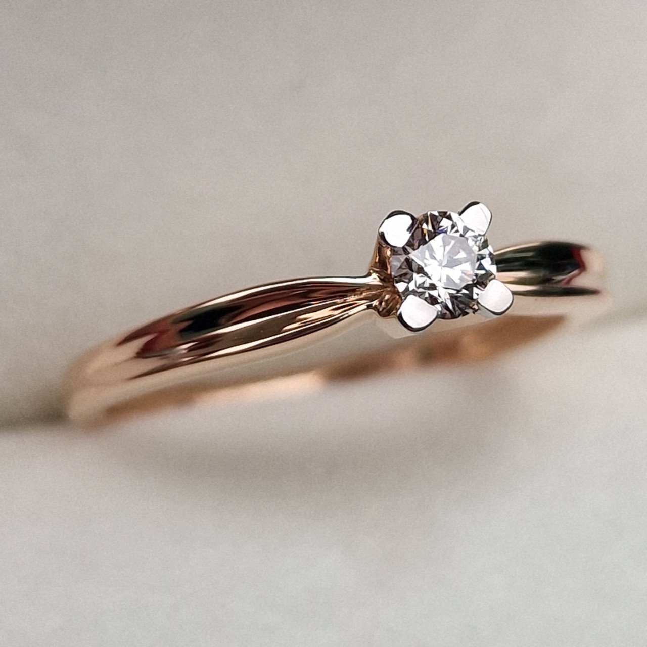 Кольцо Deimantas 99981777 17,5р 2,05гр 0,19ct. купить,NaN