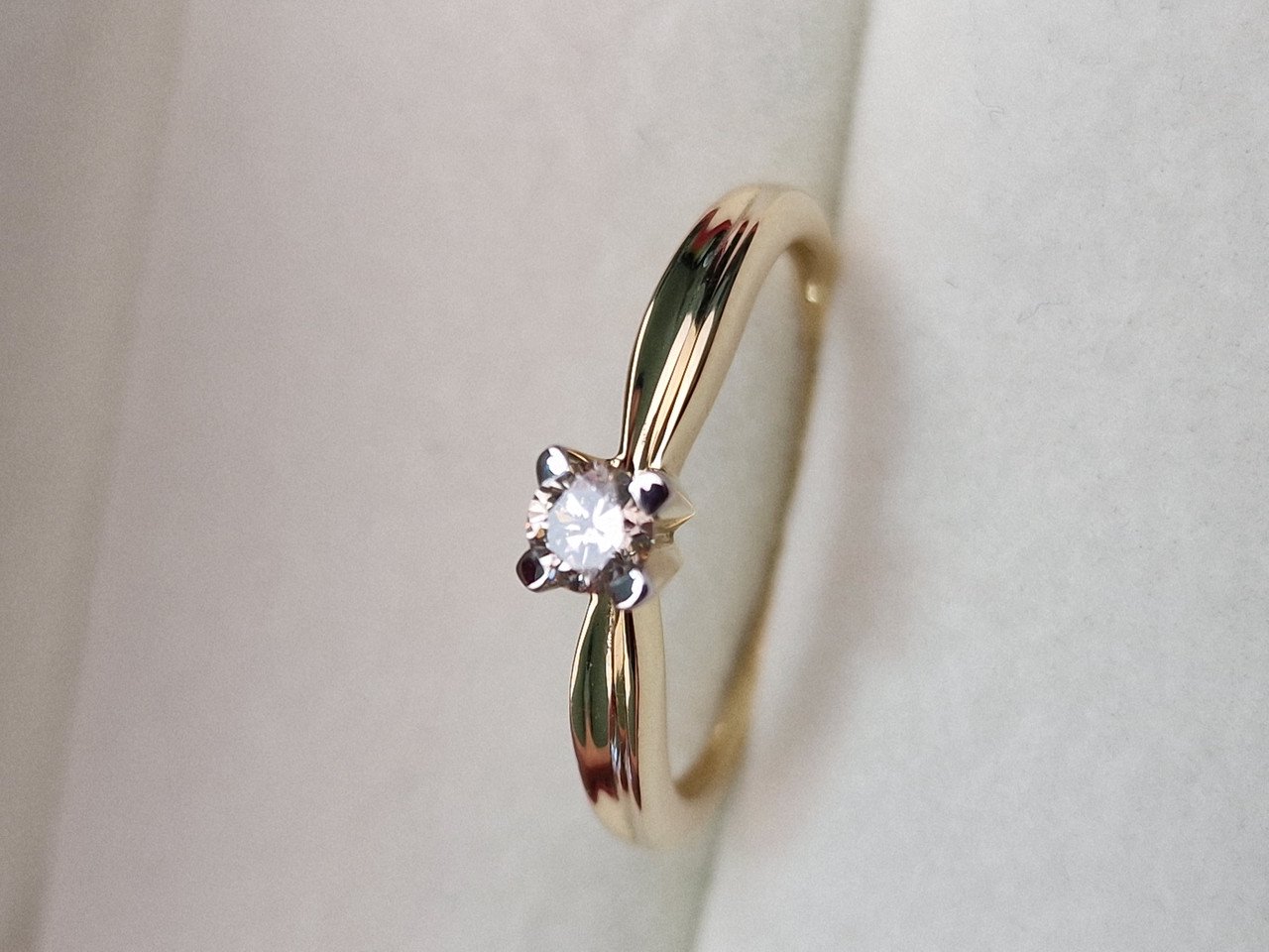 Кольцо Deimantas 99981796 17,5р 1,93гр 0,182ct. купить,NaN