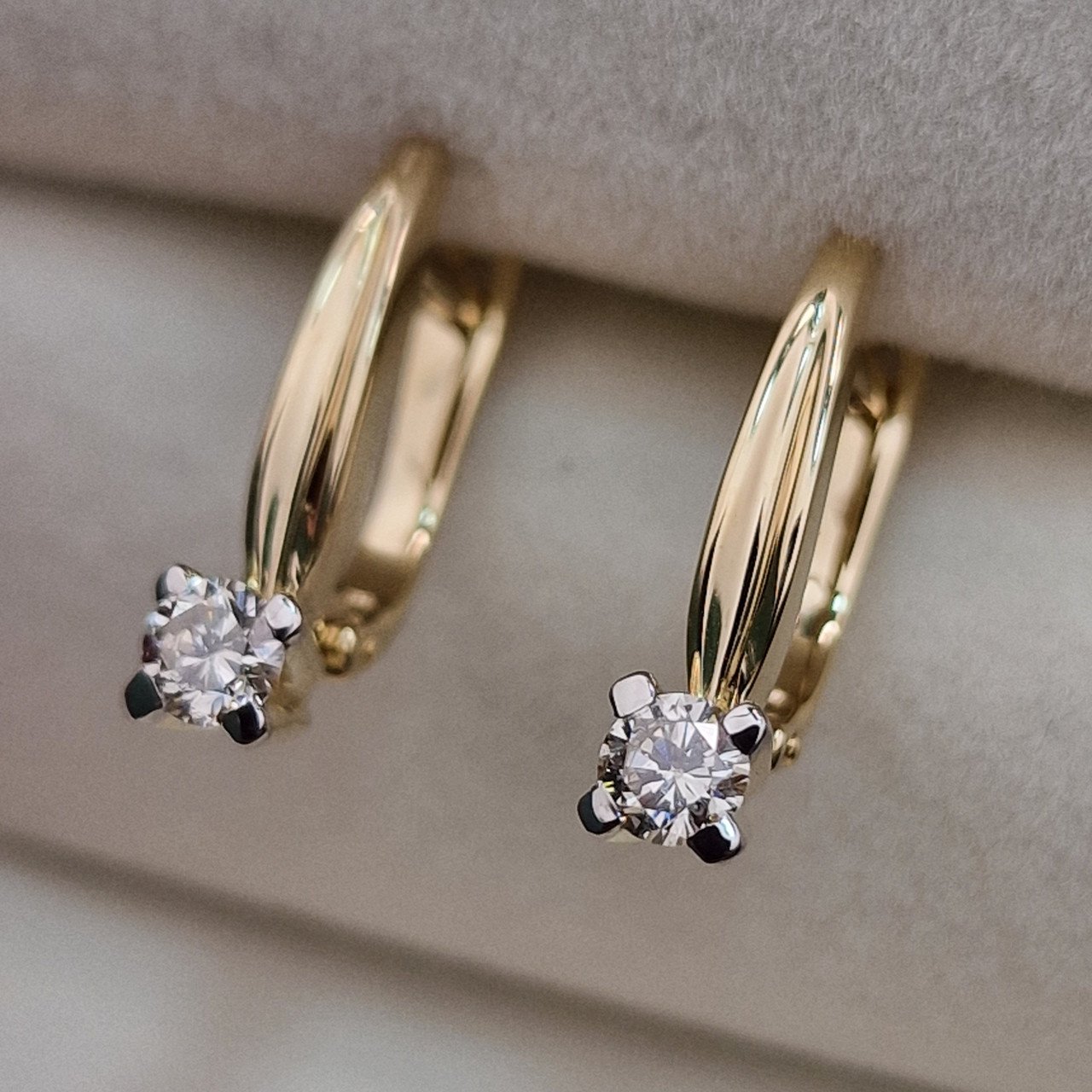 Серьги Deimantas 99981839 2,94гр 0,362ct. купить,NaN