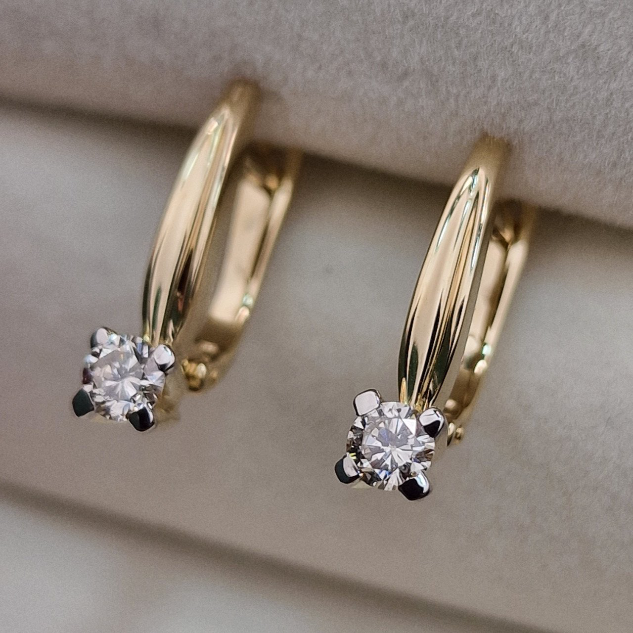 Серьги Deimantas 99981839 2,94гр 0,362ct. купить,NaN