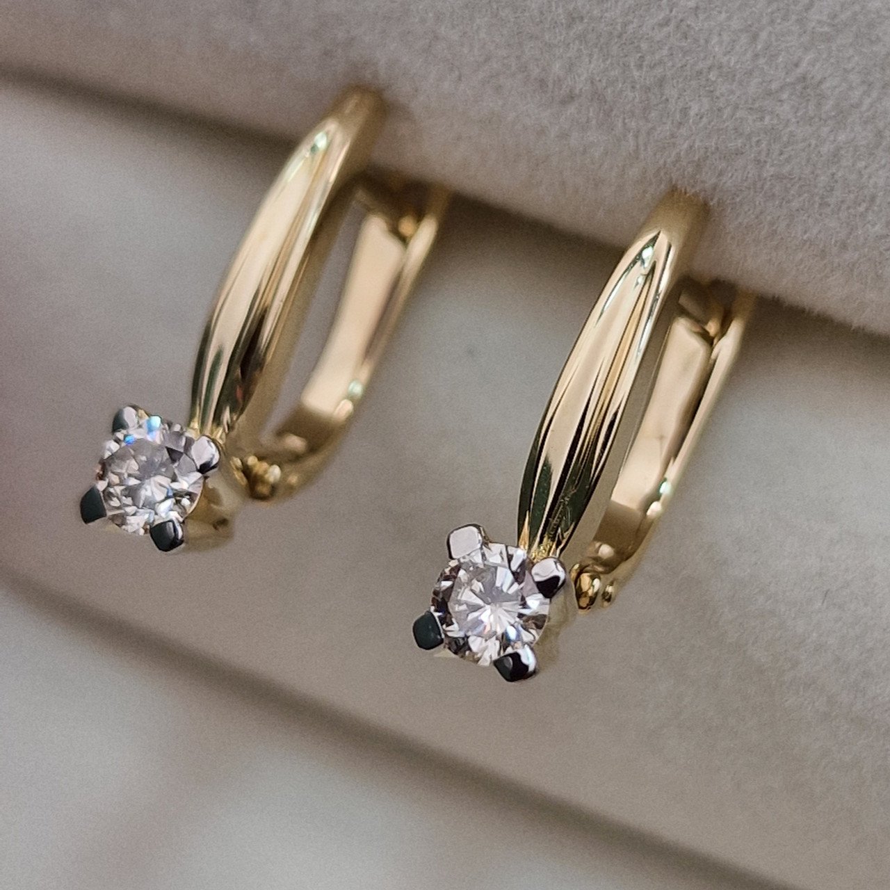 Серьги Deimantas 99981839 2,94гр 0,362ct. купить,NaN