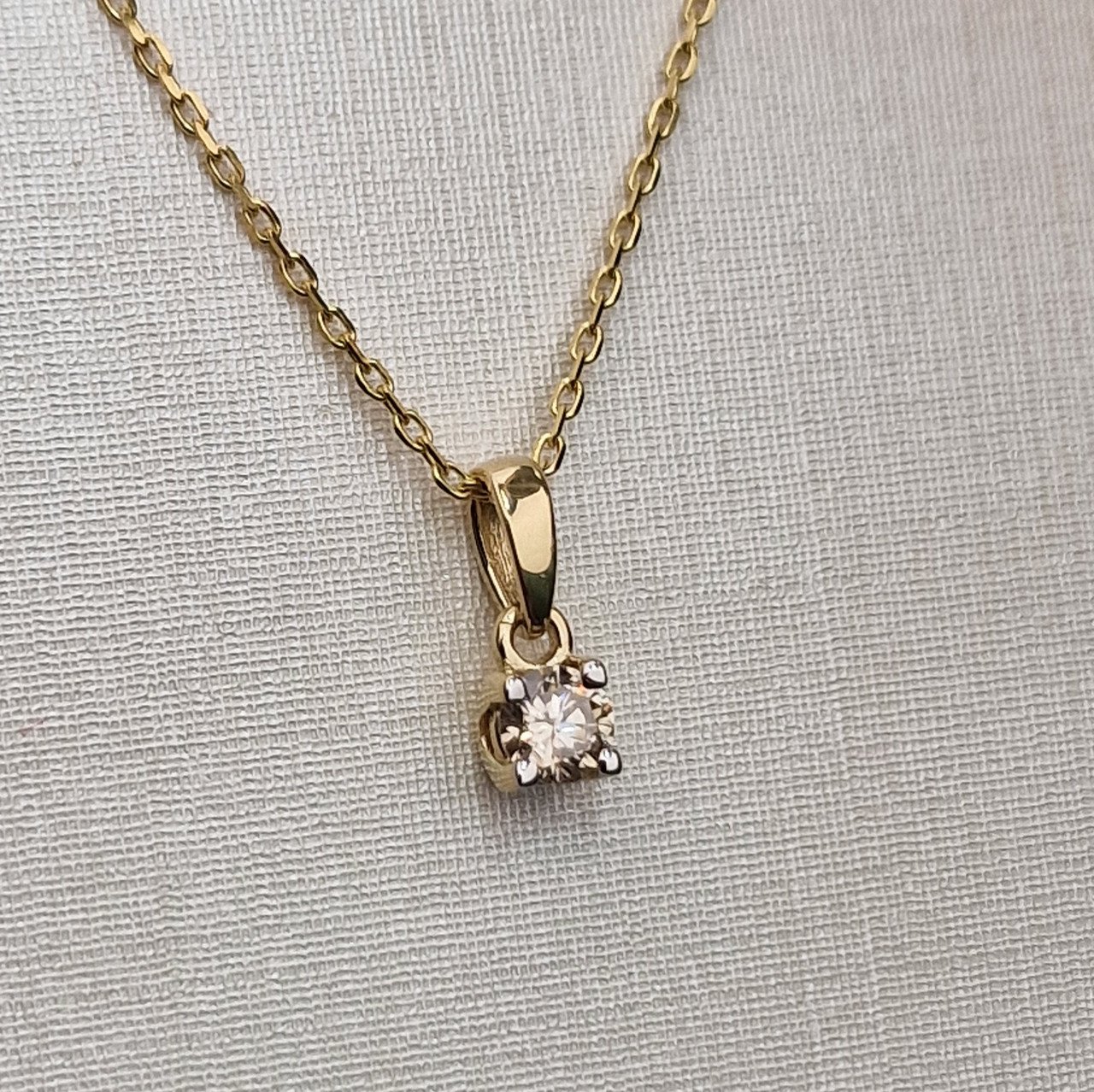 Кулон Deimantas 99981843 0,47гр 0,22ct. купить,NaN